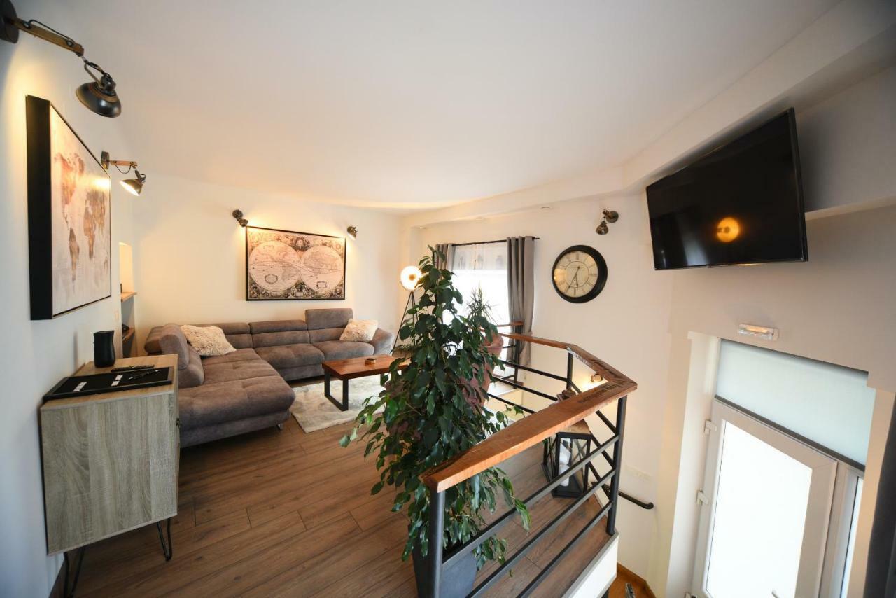 Galeria Apartments & Rooms Zágráb Kültér fotó