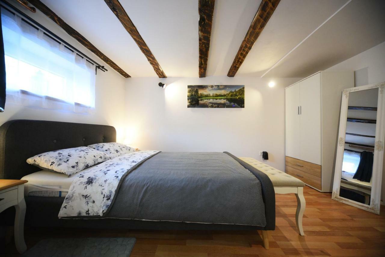 Galeria Apartments & Rooms Zágráb Kültér fotó