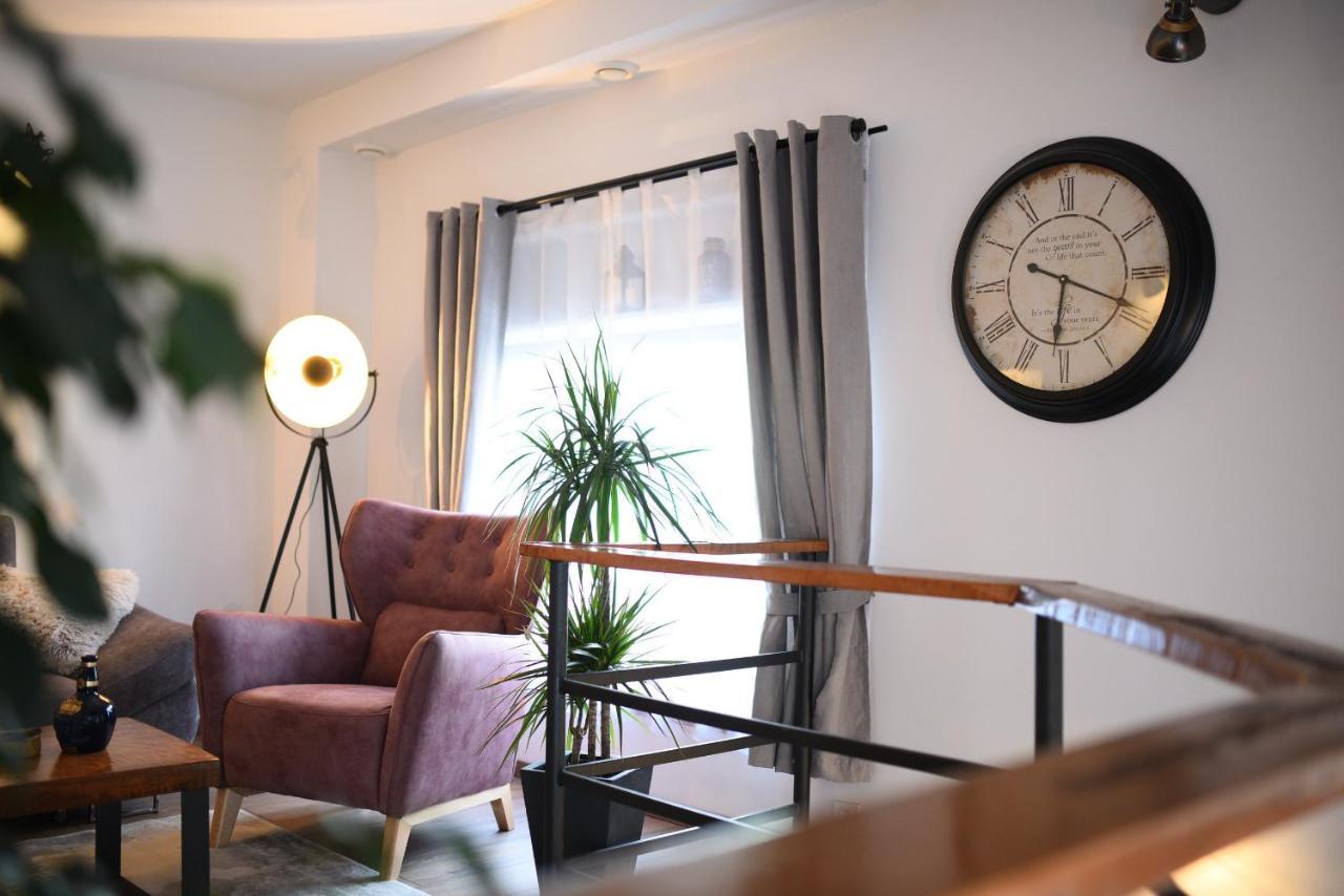 Galeria Apartments & Rooms Zágráb Kültér fotó